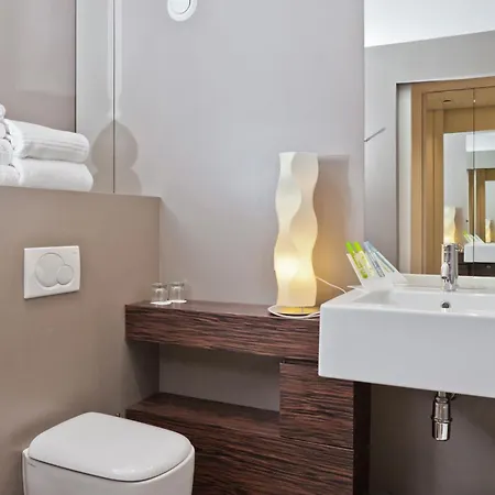 Antony - Venice Airport Hotel 4*